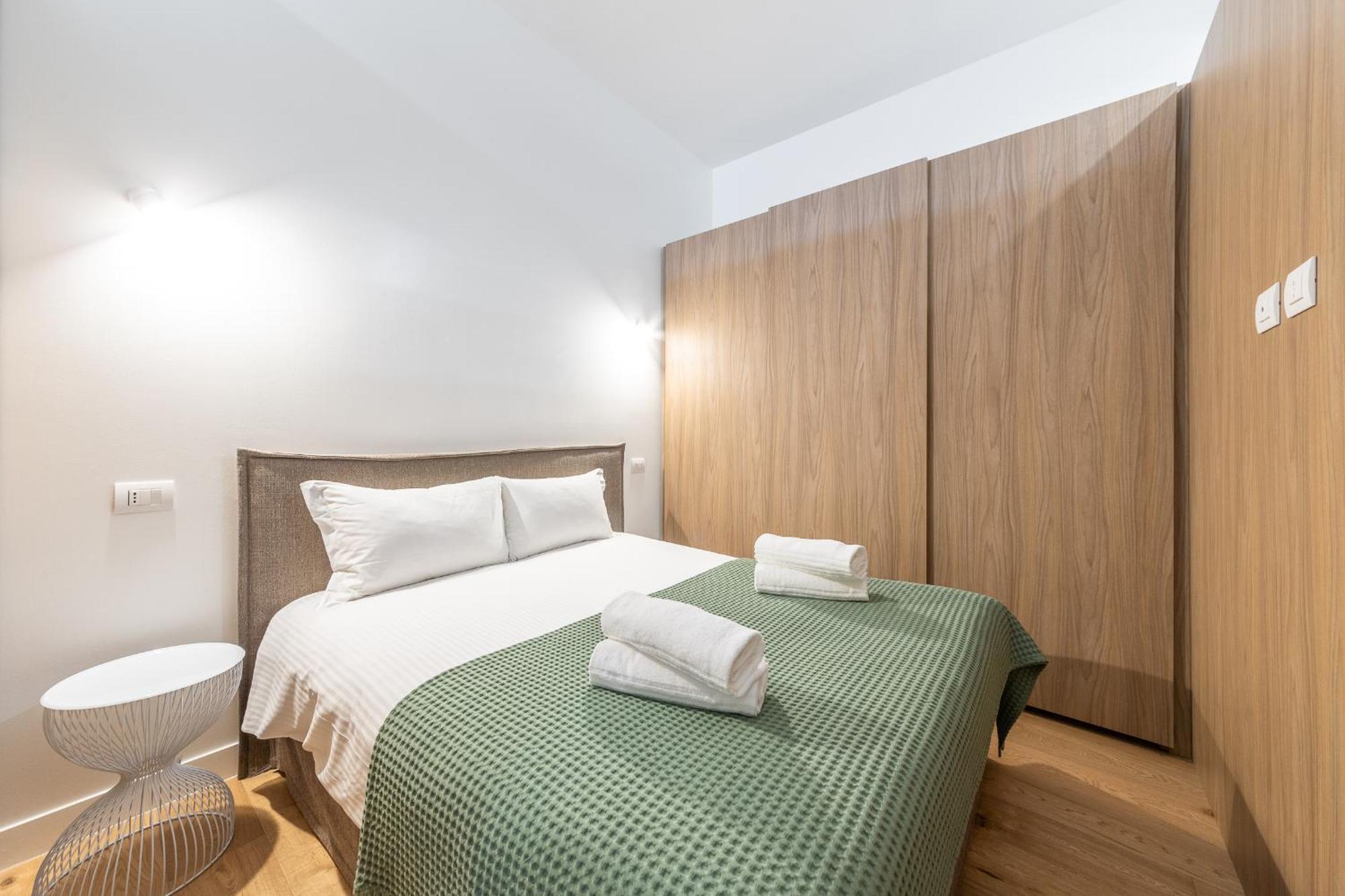 Milan Downtown Apartments Экстерьер фото