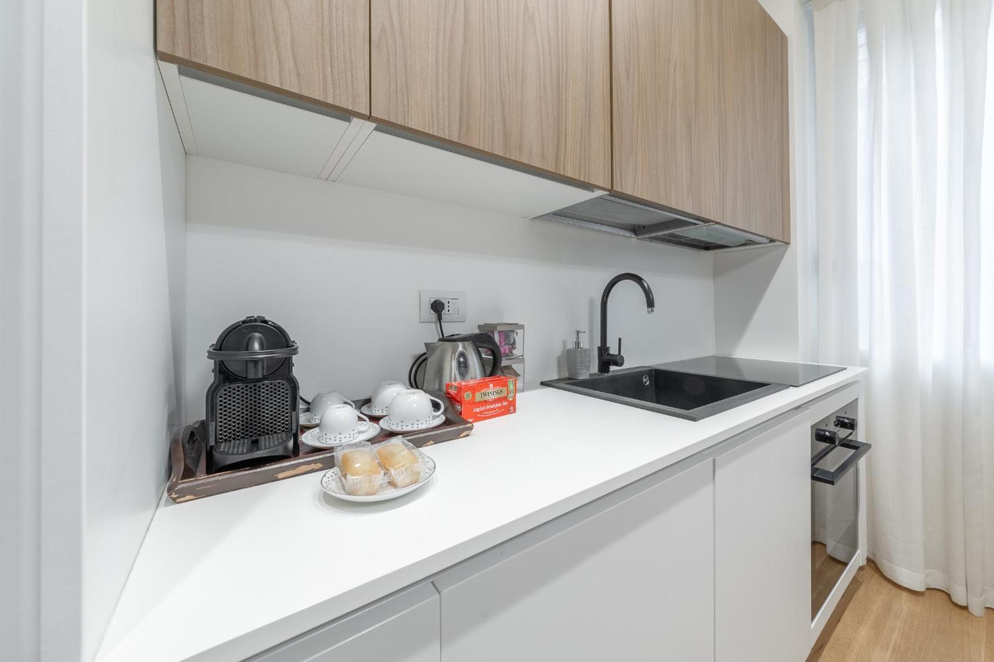 Milan Downtown Apartments Экстерьер фото