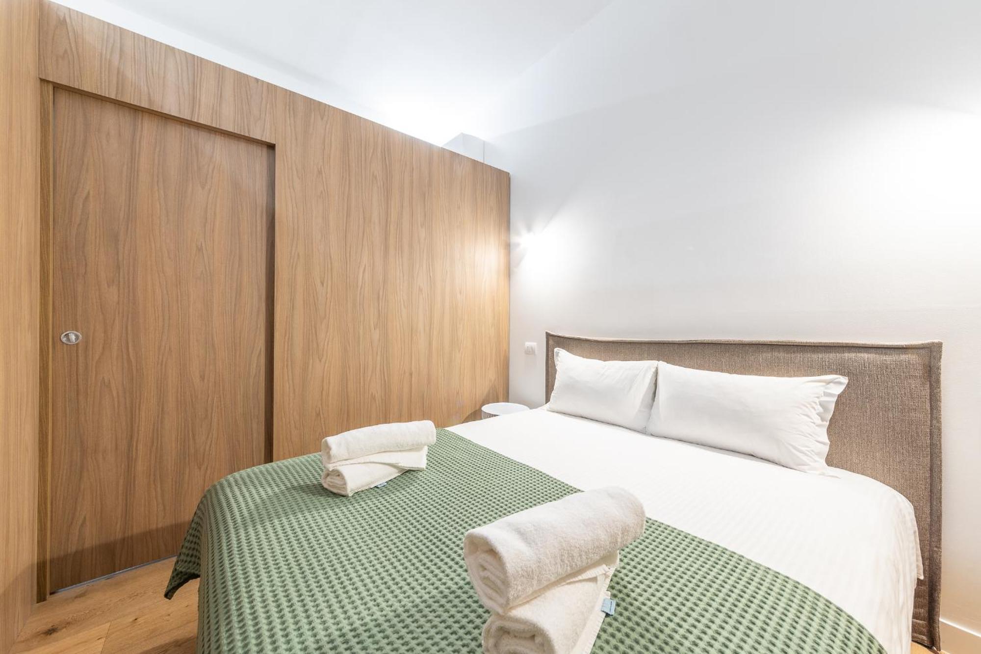 Milan Downtown Apartments Экстерьер фото