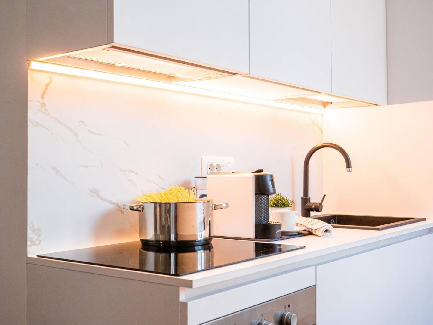 Milan Downtown Apartments Экстерьер фото